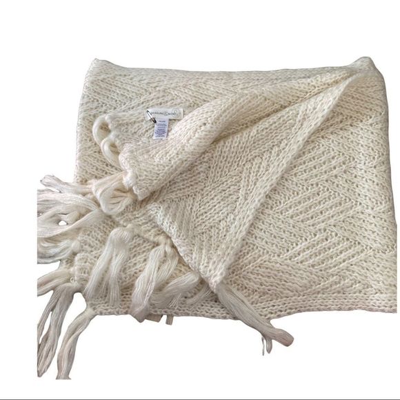 Treasure & Bond Fringe Stitch Scarf in cream BNWT - Picture 2 of 5